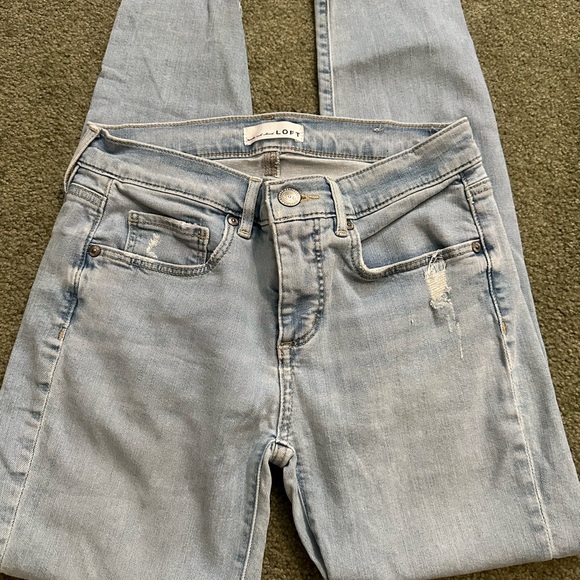LOFT Light Blue Skinny Jeans - Picture 1 of 4